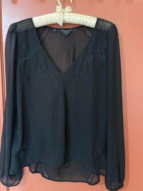 GUESS Black Sheer V-Neck Lace-Trim Long Sleeve Blouse